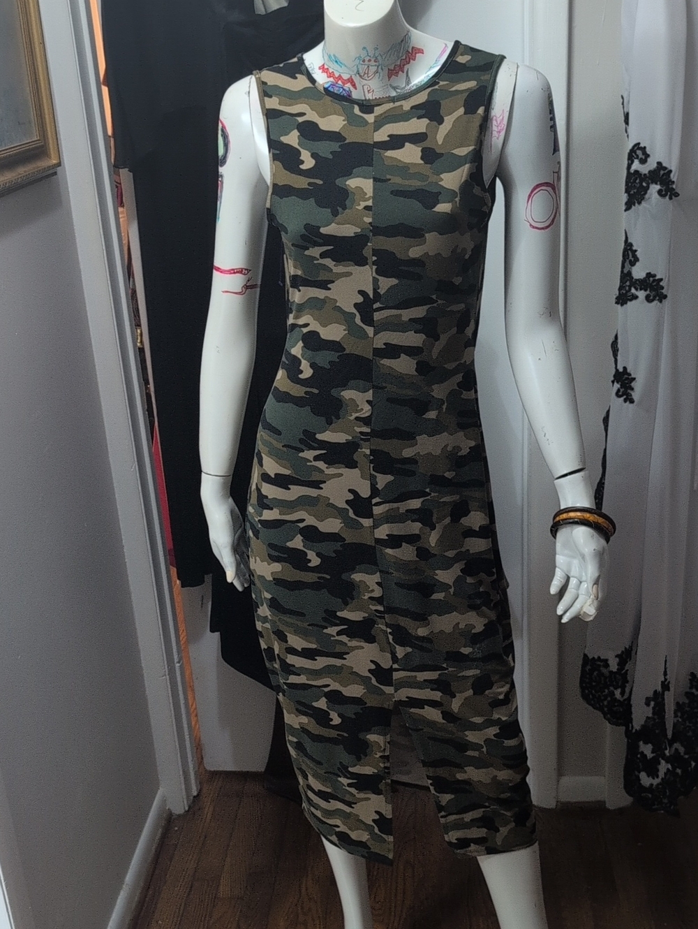 Heart & Hips Sleeveless Camo Maxi Dress - Olive Green/Brown/Black